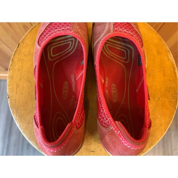 KEEN Mercer Ballerina CNX Ballet Womens Suede Flat Slip On Red Size US 8 EU 38.5 - Picture 5 of 8